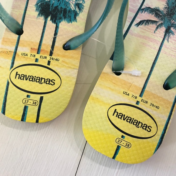Havianas NWT Pollen Yellow Flip Flops! 8 - Picture 5 of 6